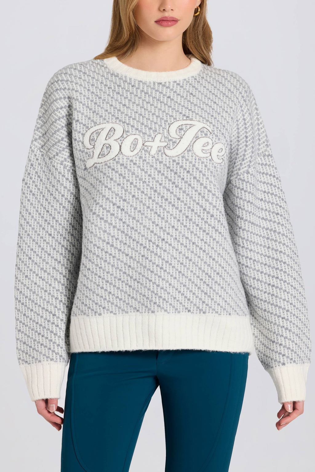 Chic Knit Logo Oversized Jumper in Ice