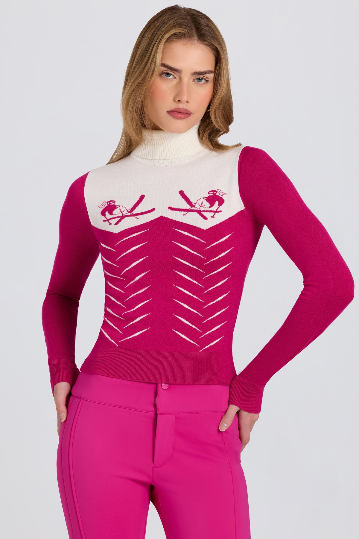 Chic Knit Long-Sleeve Fitted Top in Magenta Pink