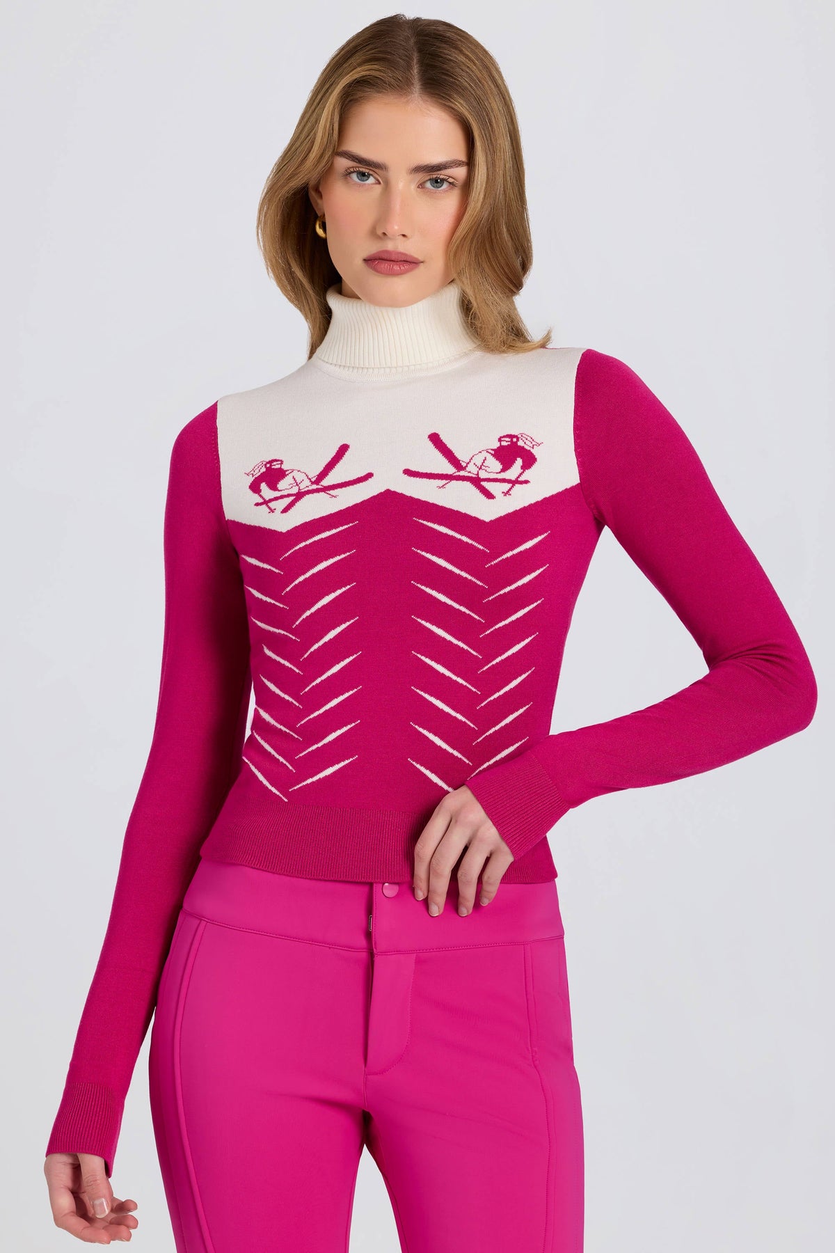 Chic Knit Long-Sleeve Fitted Top in Magenta Pink