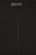 Chic Thermal Base-Layer Leggings in Black