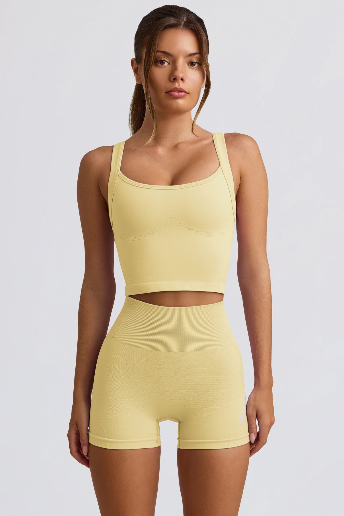 Chic Super Sculpt Seamless Longline Camisole Top in Butter Yellow