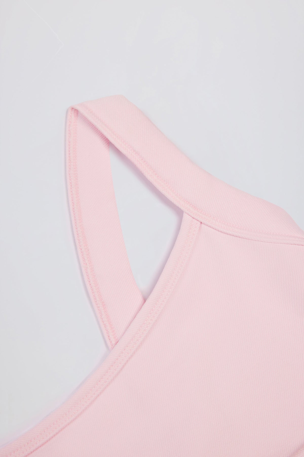 Chic Super Sculpt Seamless Longline Camisole Top in Soft Pink