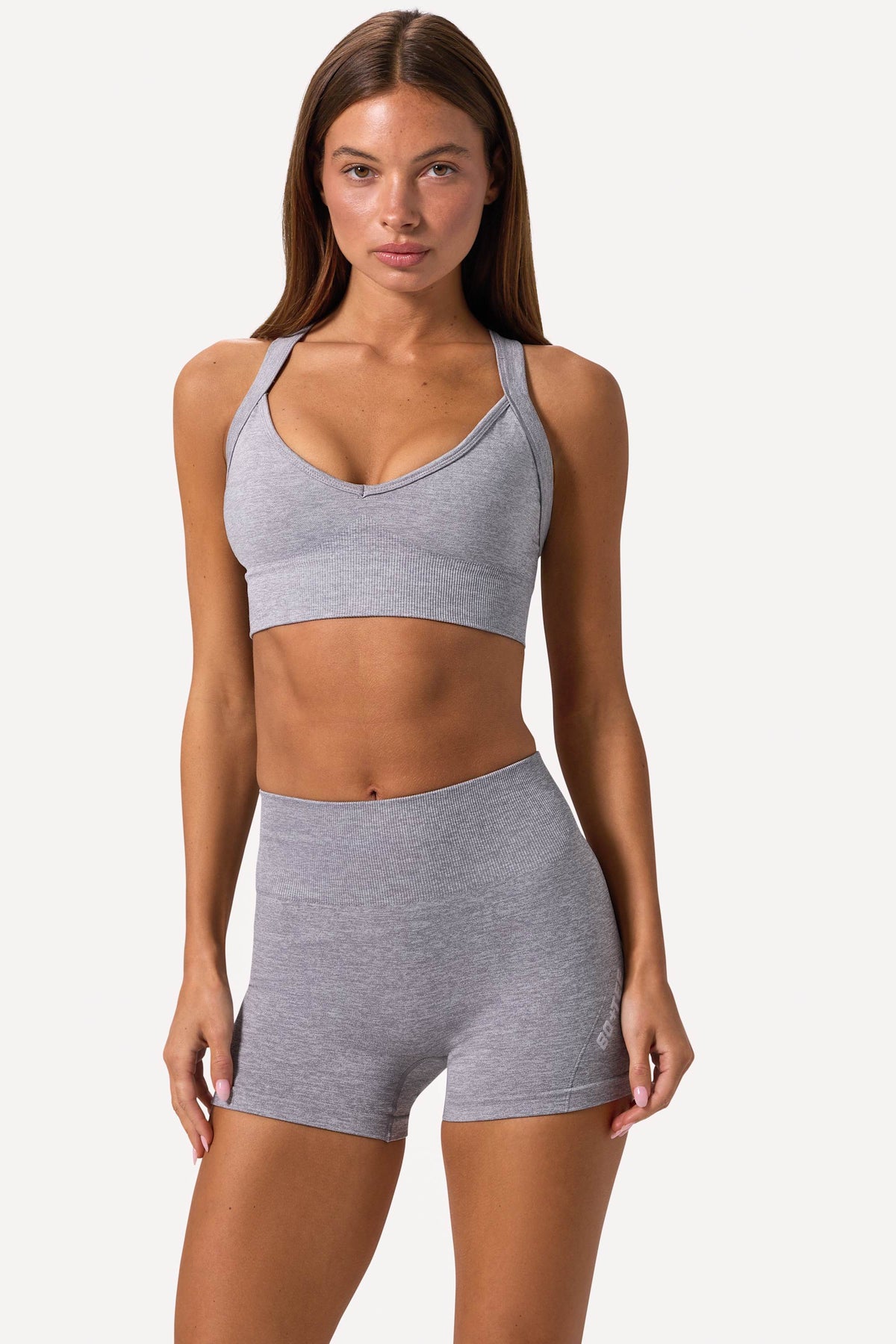 Chic Super Sculpt Seamless Crossback Sports Bra in Grey Marl