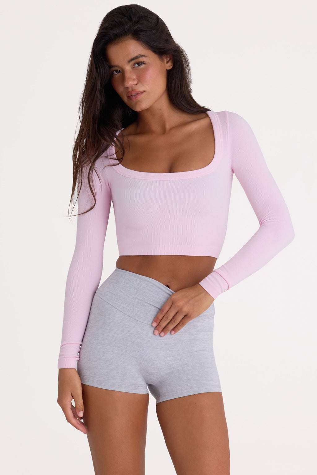 Chic Seamless Soft Rib Cut-Out Crop Top in Powder Pink