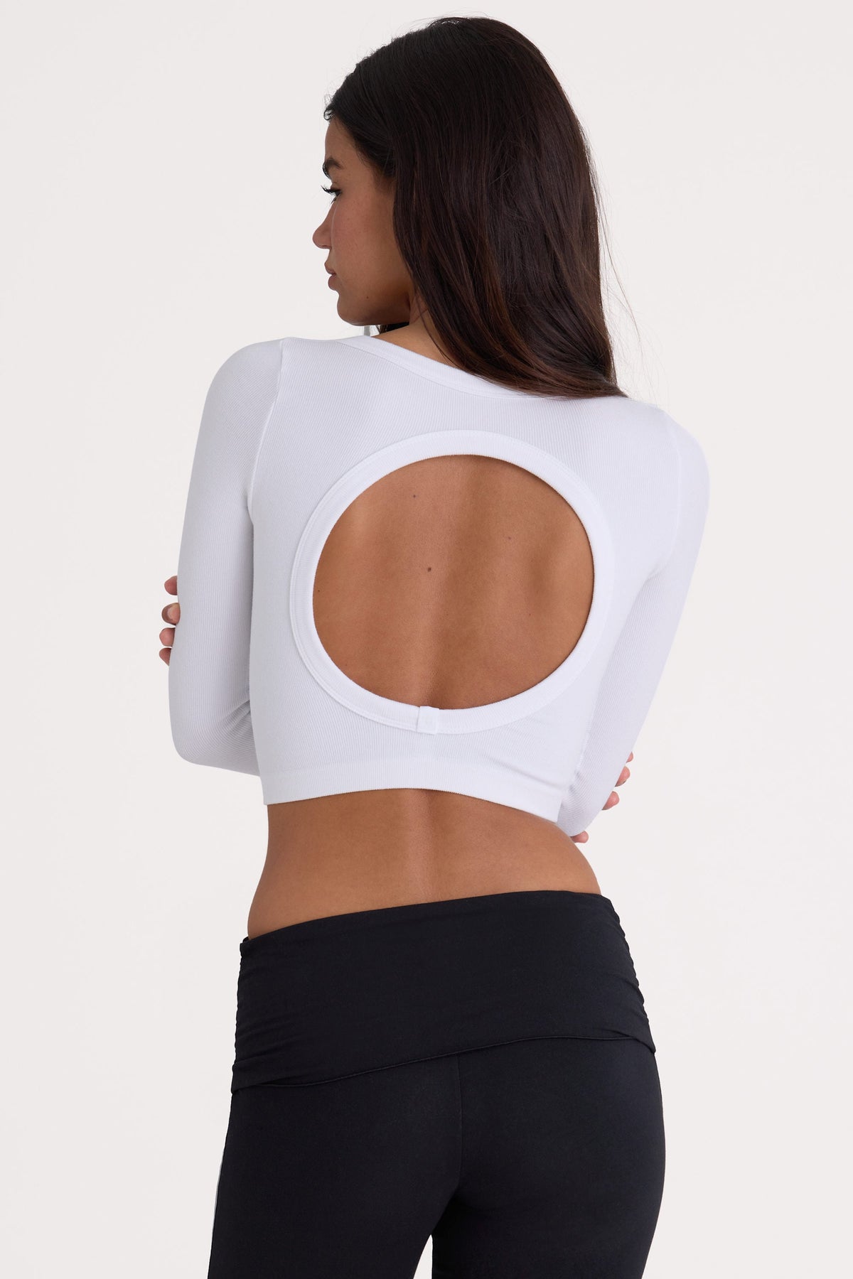 Chic Seamless Soft Rib Cut-Out Crop Top in White