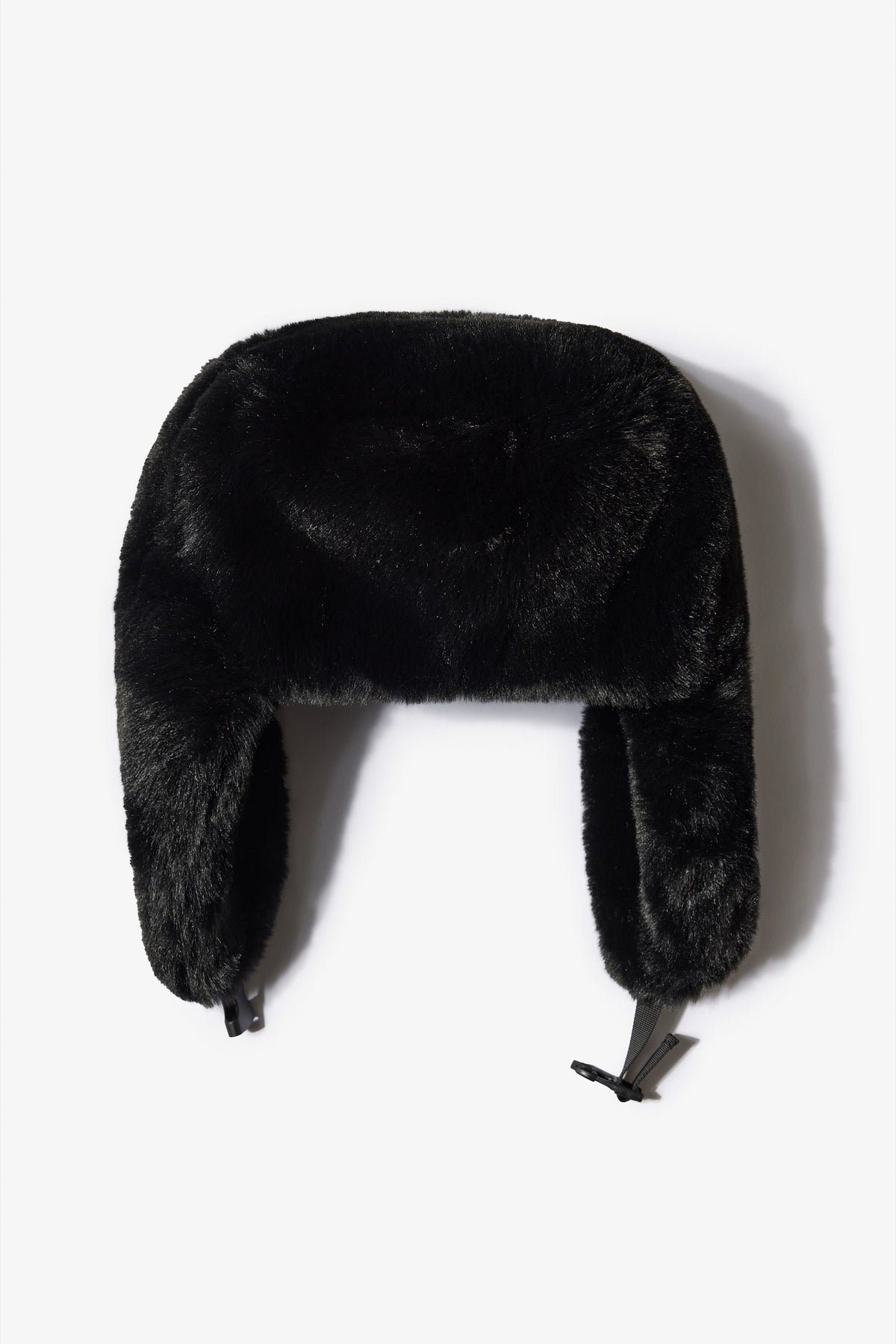 Chic Faux-Fur Trapper Hat in Black