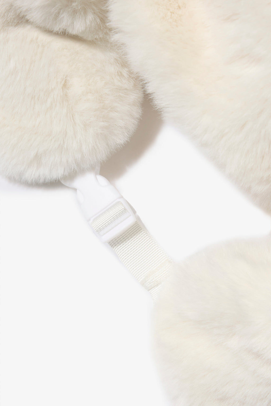 Chic Faux-Fur Trapper Hat in Ice