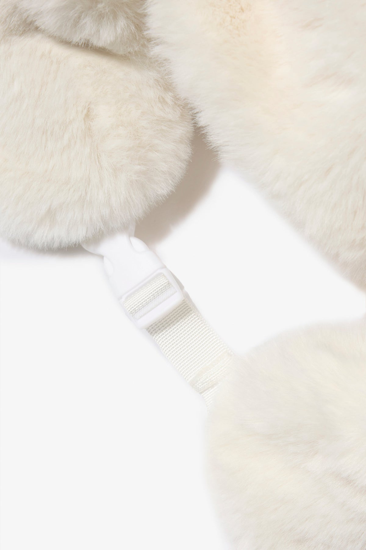 Chic Faux-Fur Trapper Hat in Ice