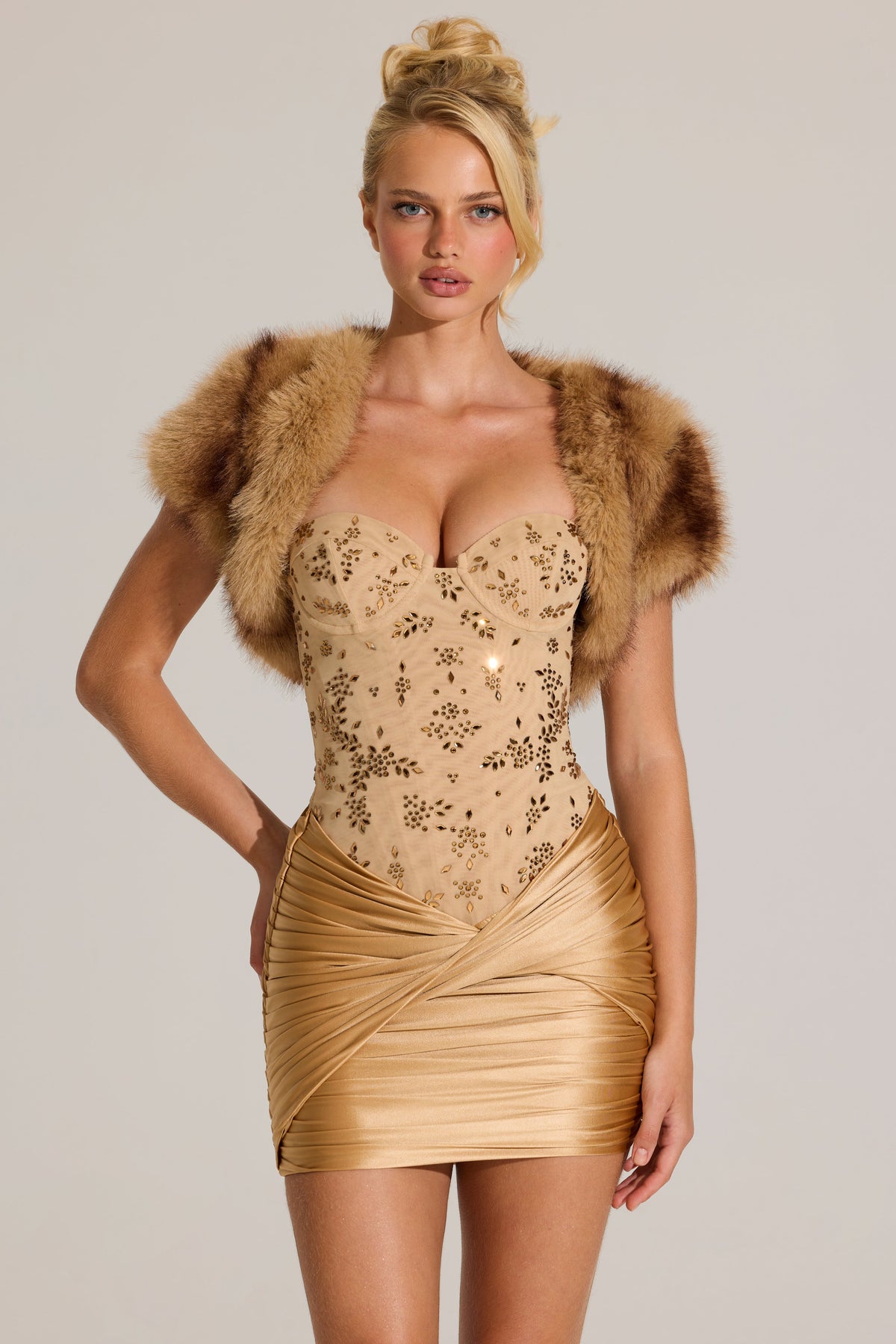 Chic Faux-Fur Short Sleeve Bolero in Mink