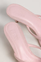 Chic Heeled Thong Sandals in Pink