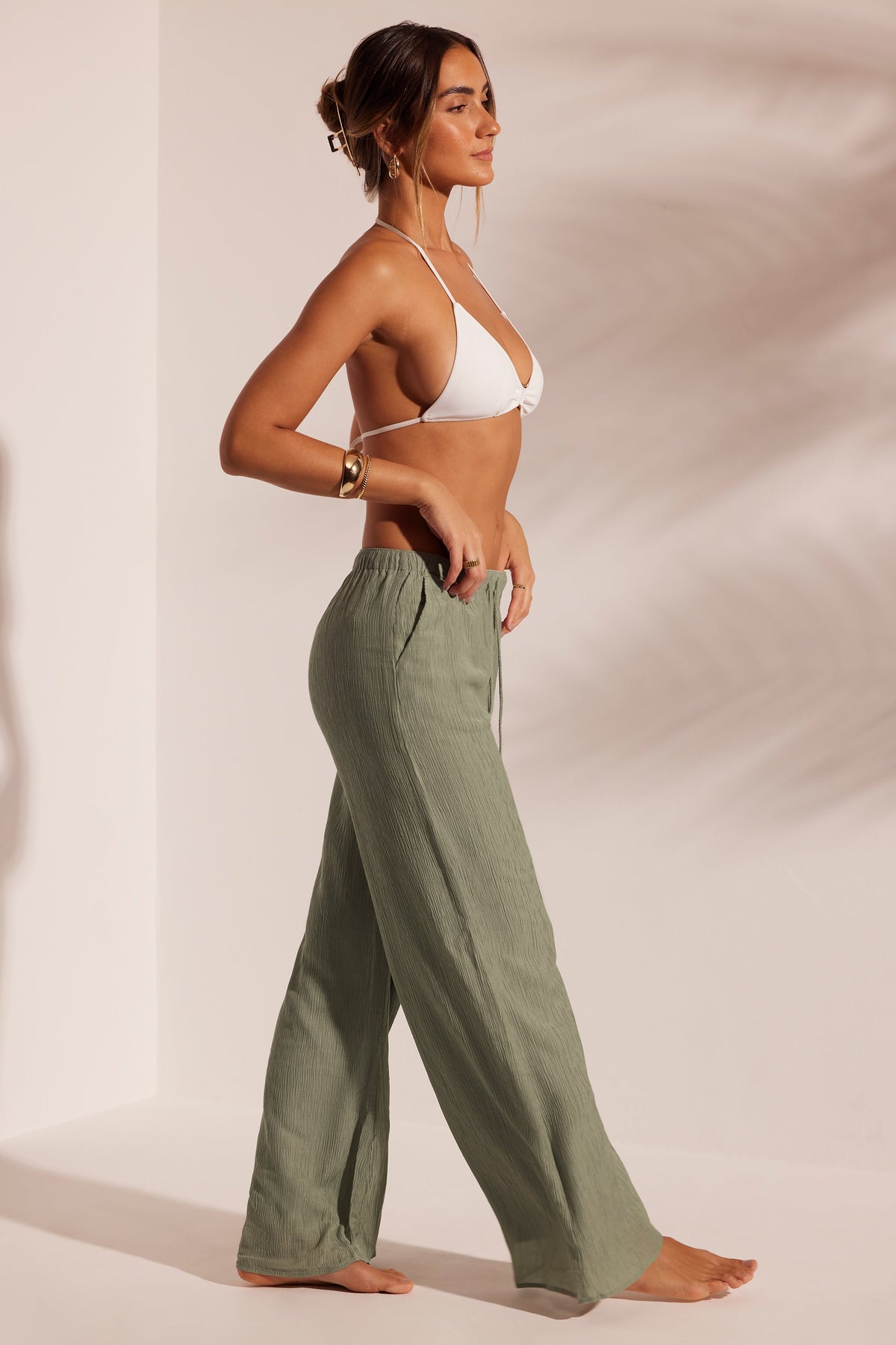Chic Crinkle Textured Beach Trousers in Light Green
