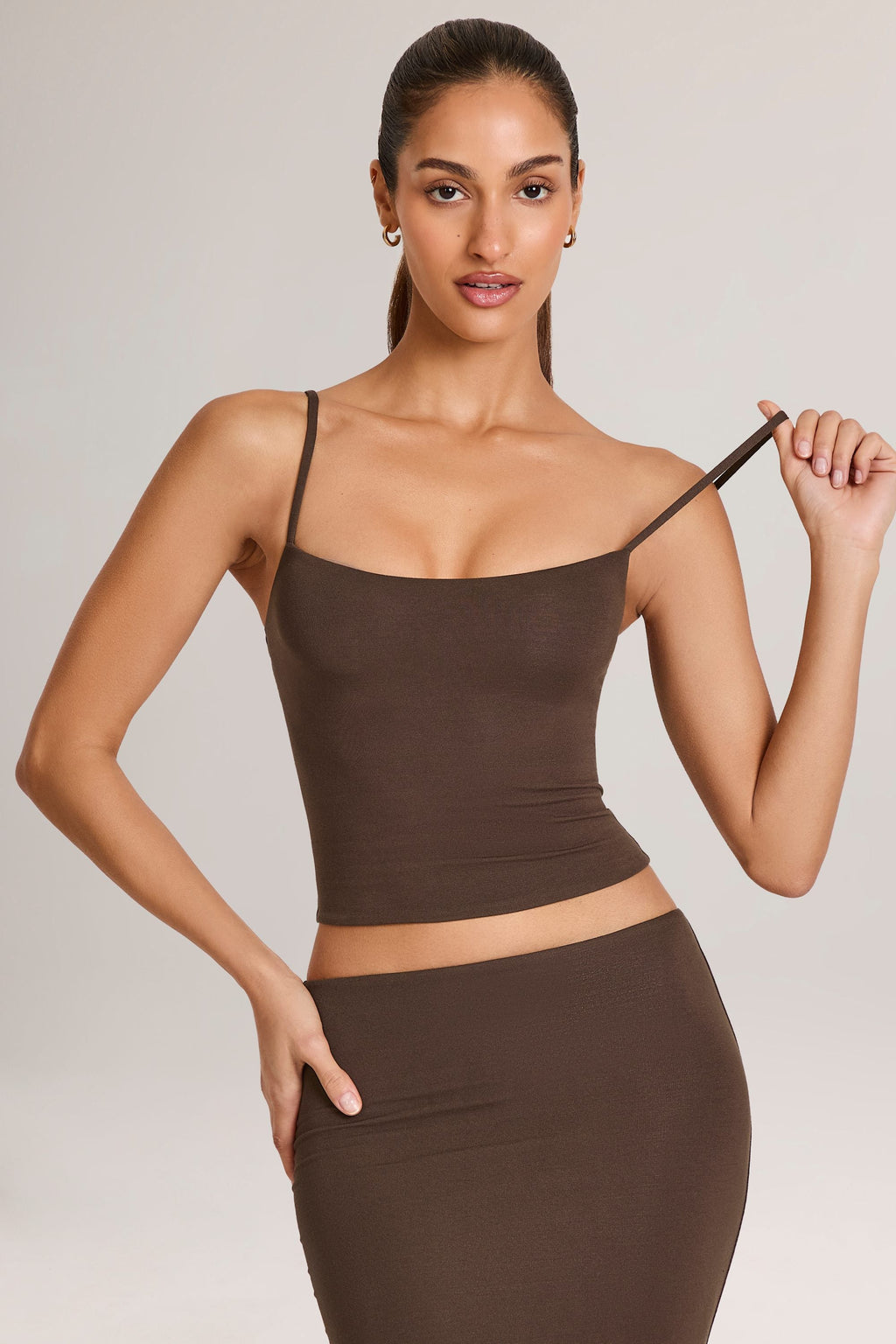 Chic Modal Scoop-Neck Tank Top in Chocolate Brown