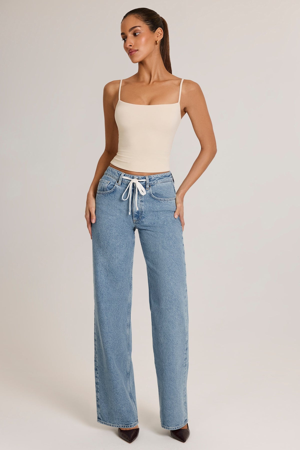 Chic Modal Scoop-Neck Tank Top in Ivory