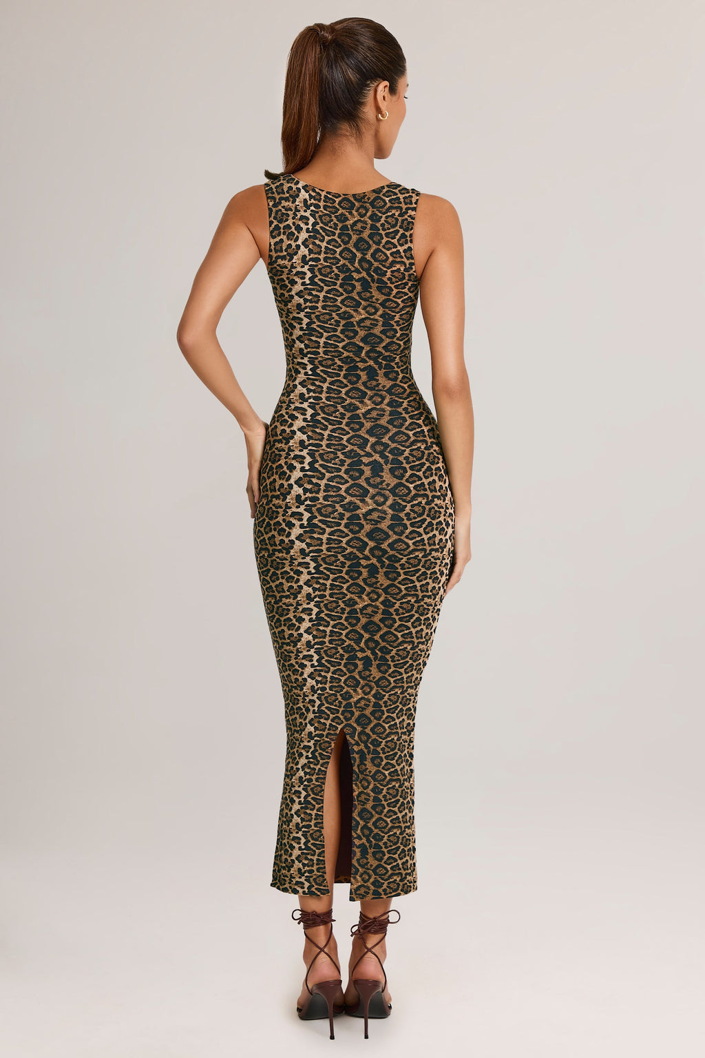 Chic Modal Square-Neck Bodycon Midi Dress in Leopard Print