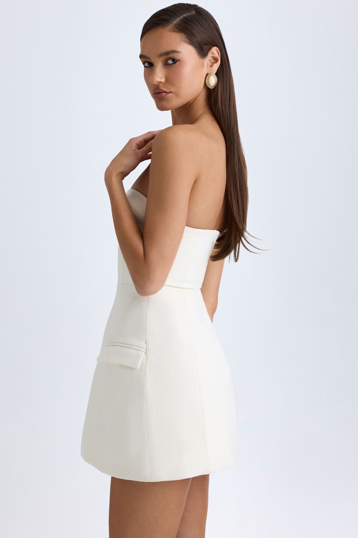 Chic Strapless Structured Tulip Mini Dress in Vanilla