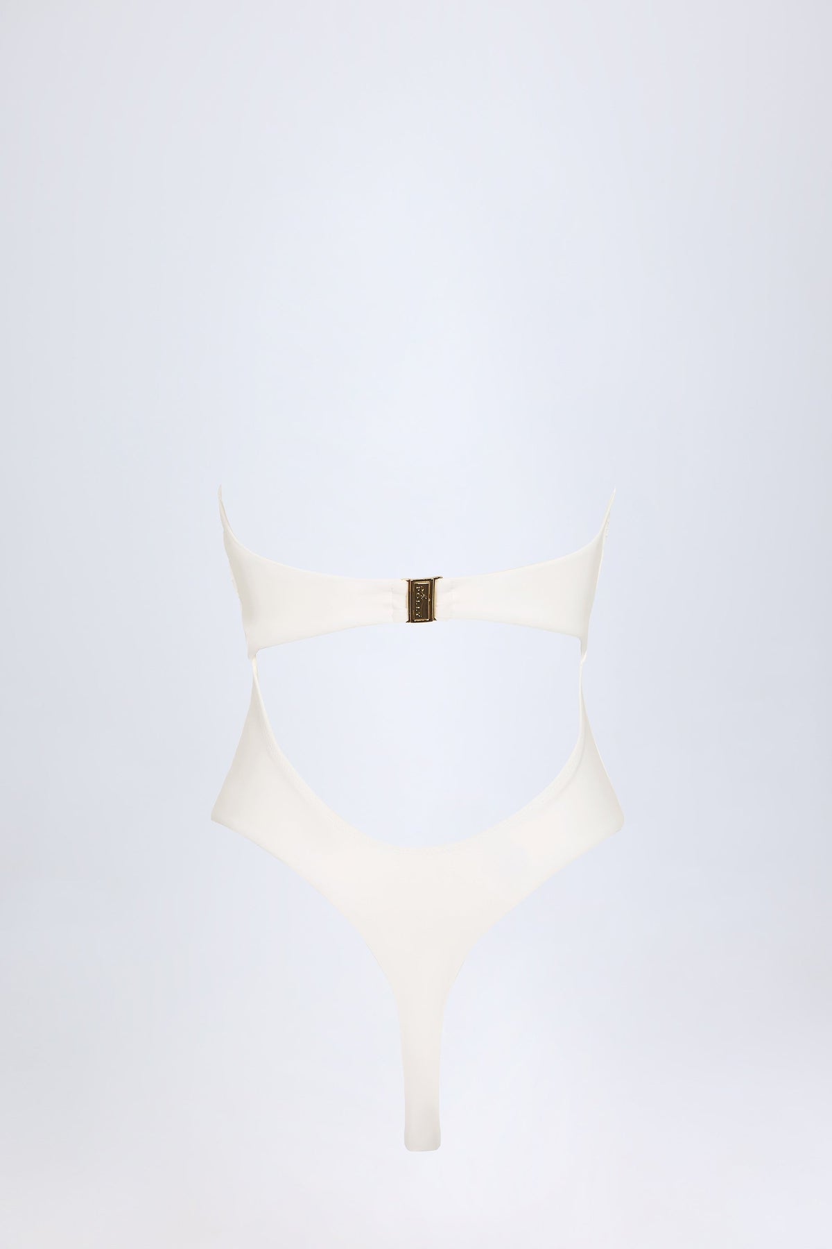 Chic Cut-Out Hardware-Detail Swimsuit in White