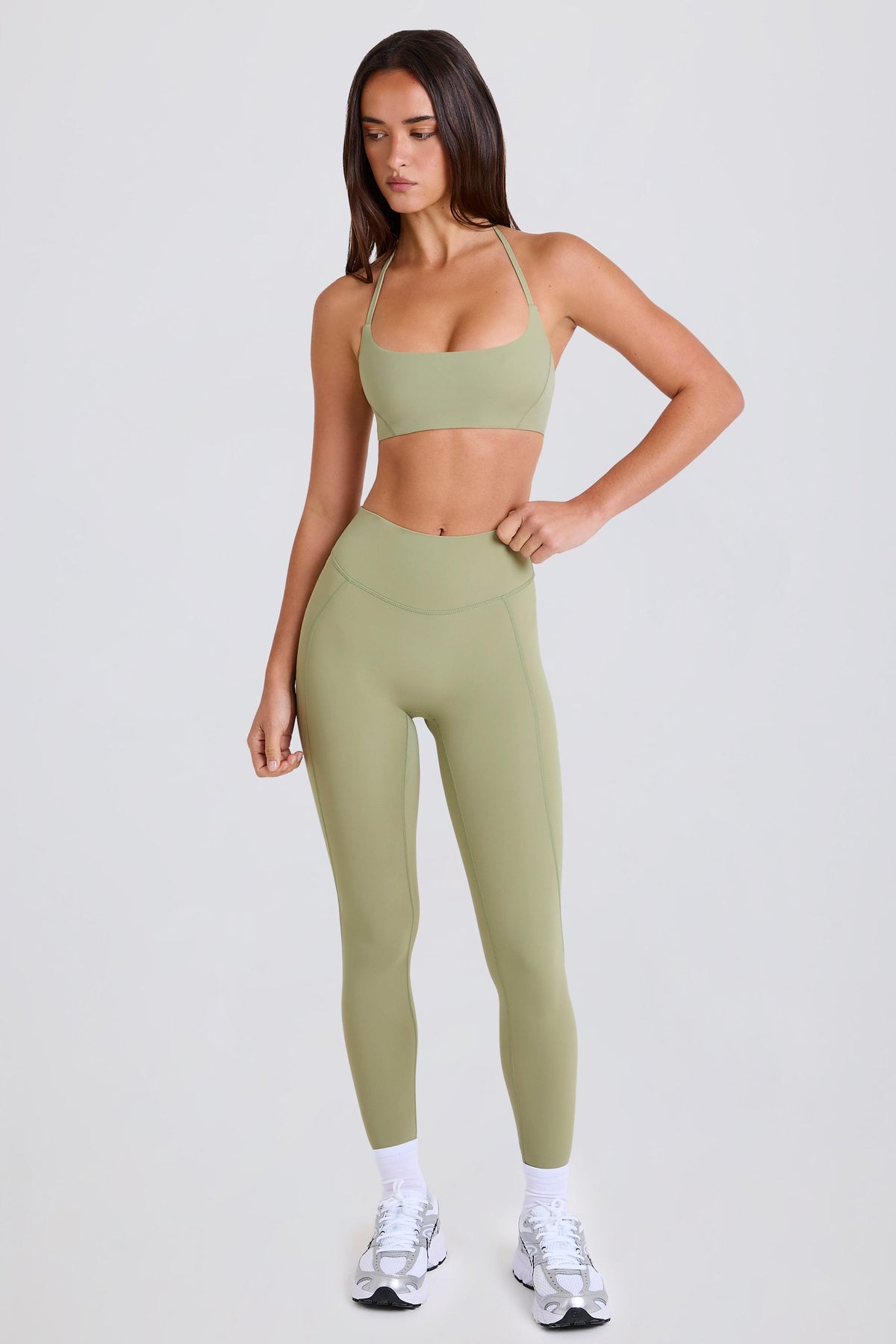 Chic High-Waist Leggings in Matcha