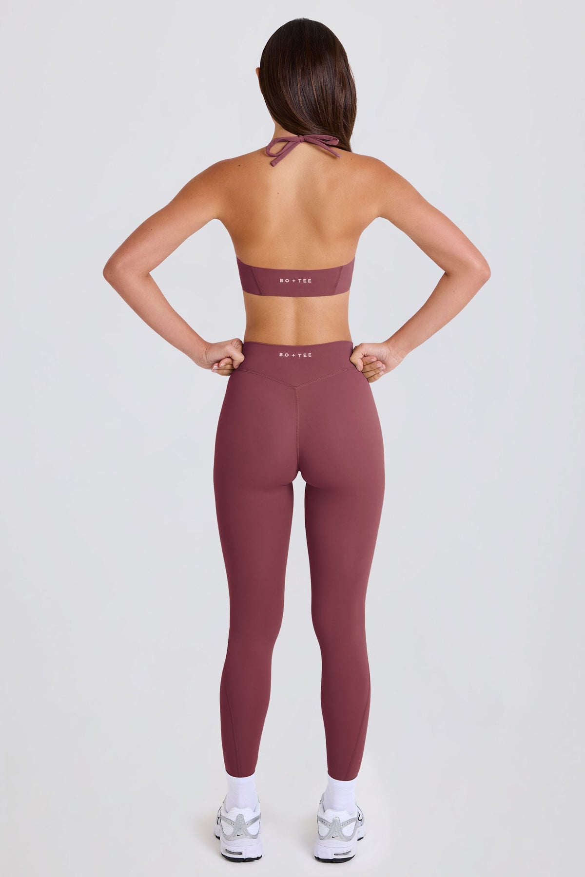 Chic High-Waist Leggings in Acai