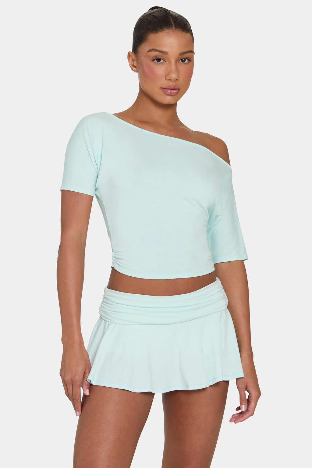 Chic ButterCloud Slouchy Off-Shoulder Top in Peppermint