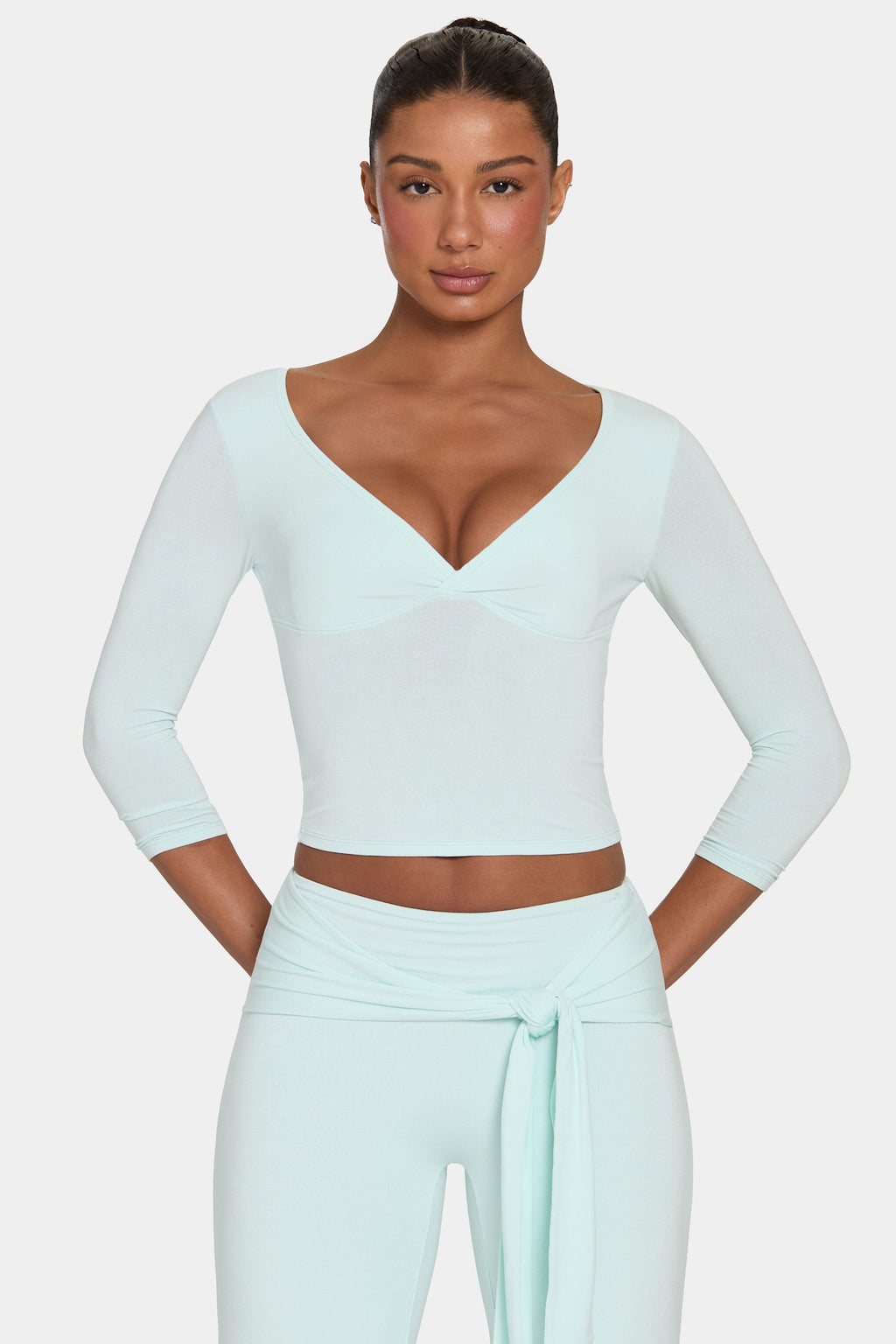 Chic ButterCloud 34 Sleeve Top in Peppermint
