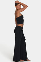 Chic ButterCloud Tie-Waist Wide-Leg Trousers in Black