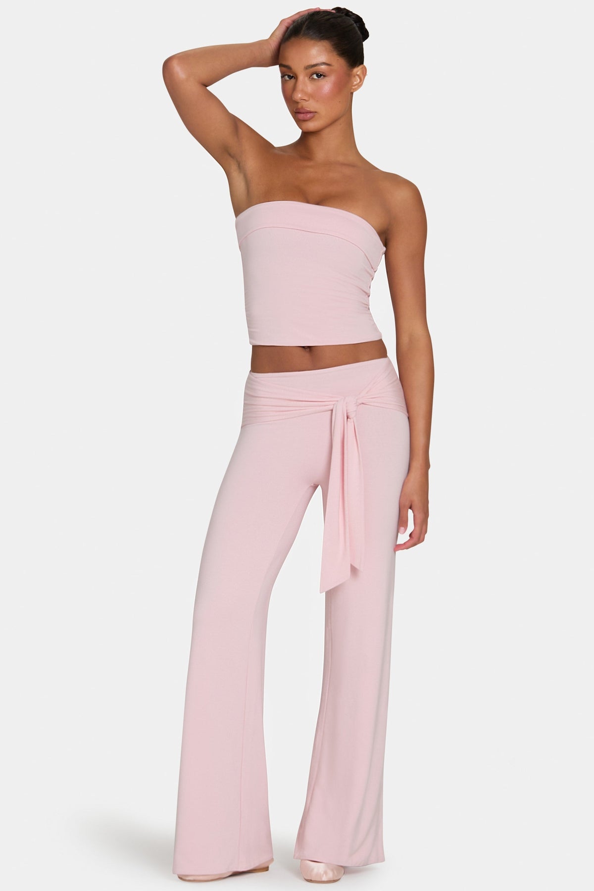 Chic ButterCloud Tie-Waist Wide-Leg Trousers in Blush
