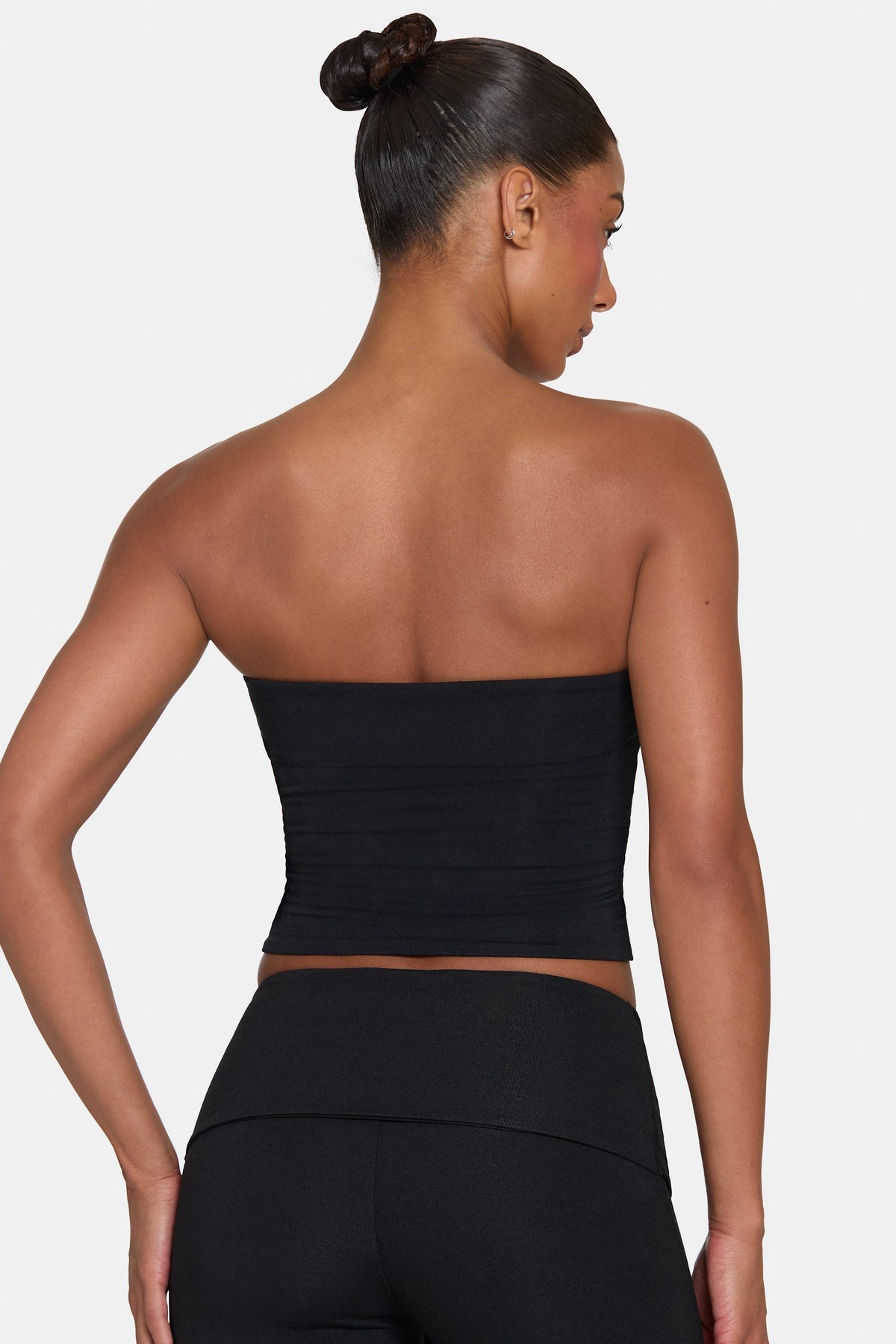 Chic ButterCloud Tube Top in Black