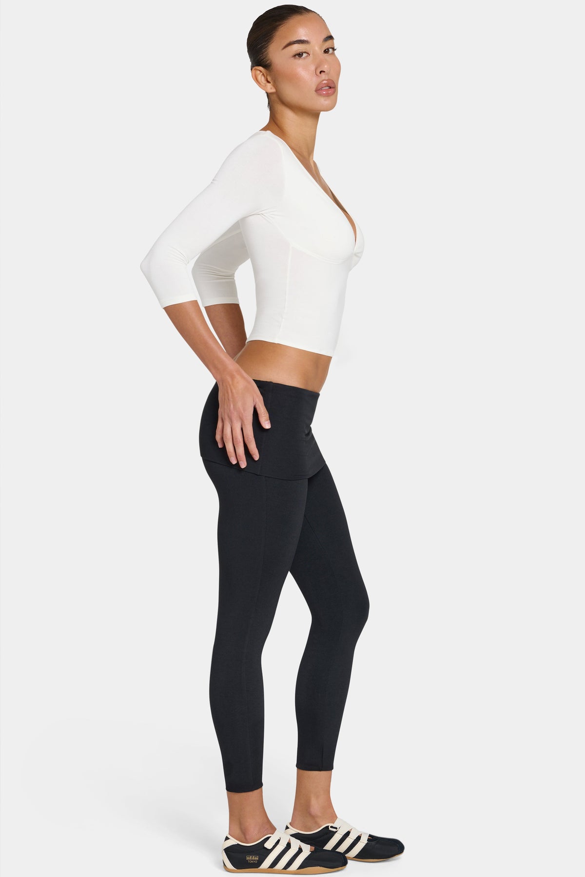 Chic ButterCloud 78 Leggings in Black
