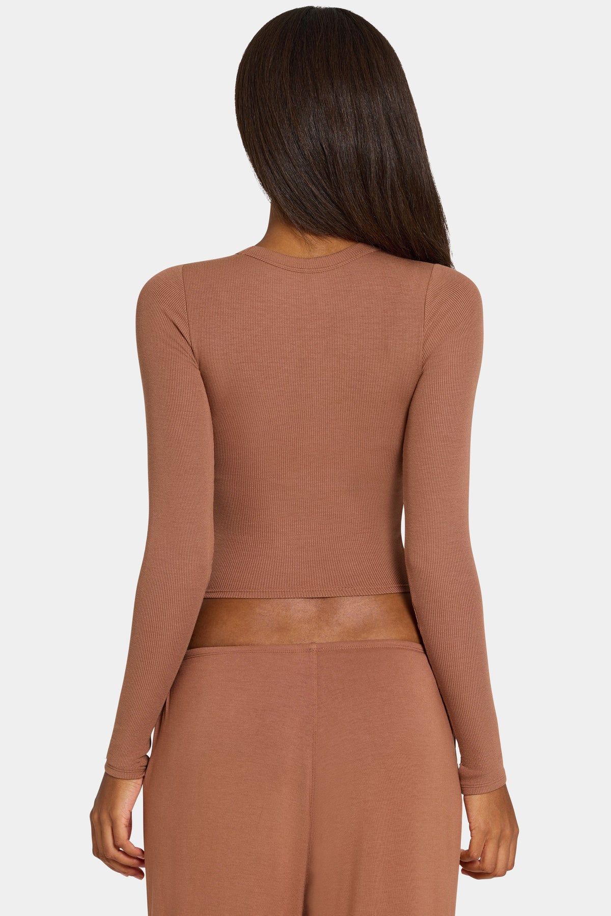 Chic ButterCloud Long-Sleeve Crop Top in Cocoa