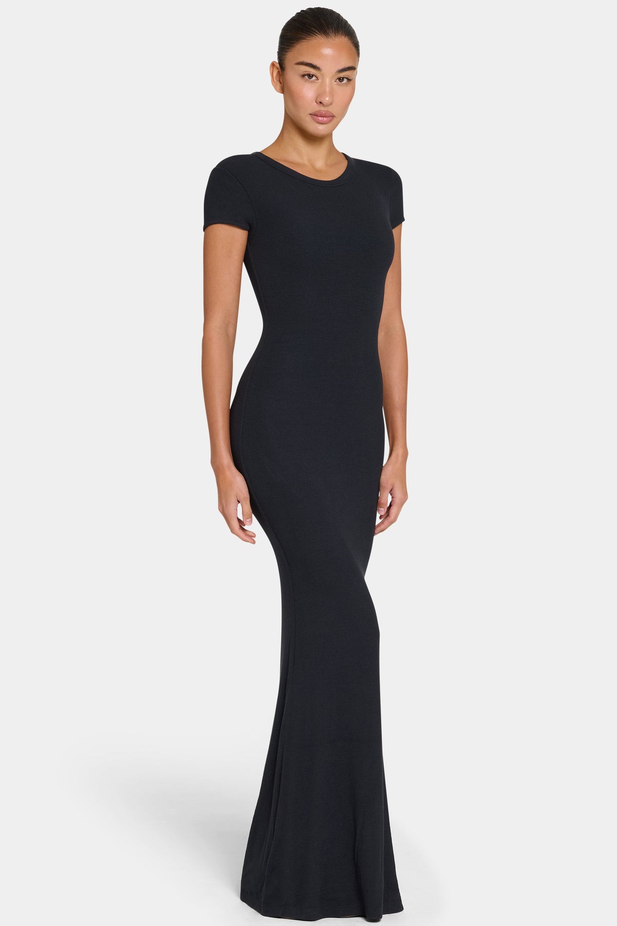 Chic ButterCloud Cap Sleeve Maxi Dress in Black