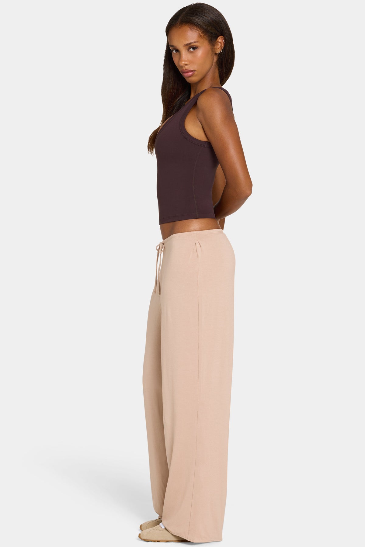 Chic ButterCloud Tie-Waist Wide-Leg Trousers in Oatmeal