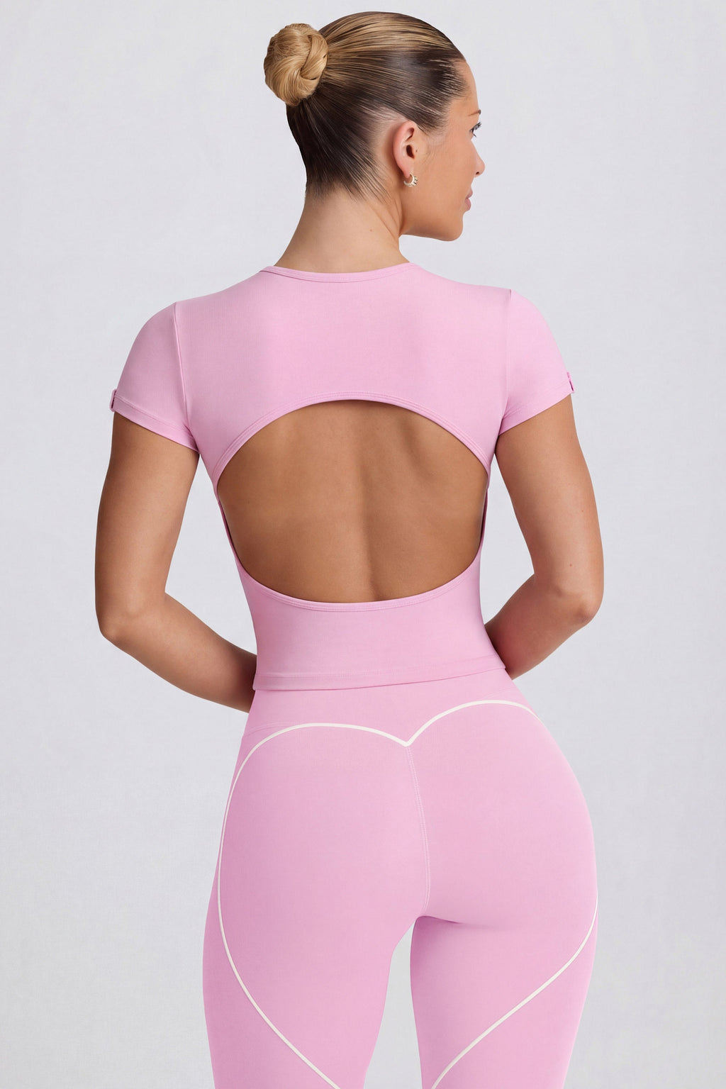 Chic Cut-Out Longline T-Shirt in Dusty Pink