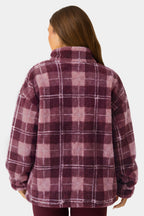 Chic Oversized Zip-Up Fleece in Plum Plaid