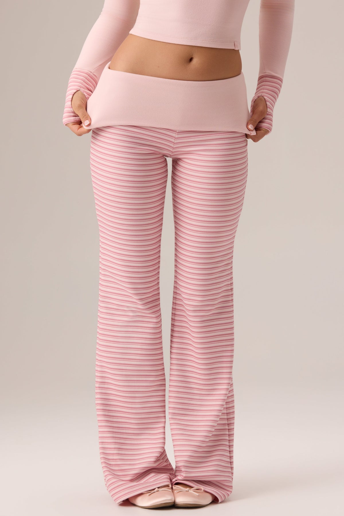 Chic Plush Jersey Wide-Leg Trousers in Berry Stripe