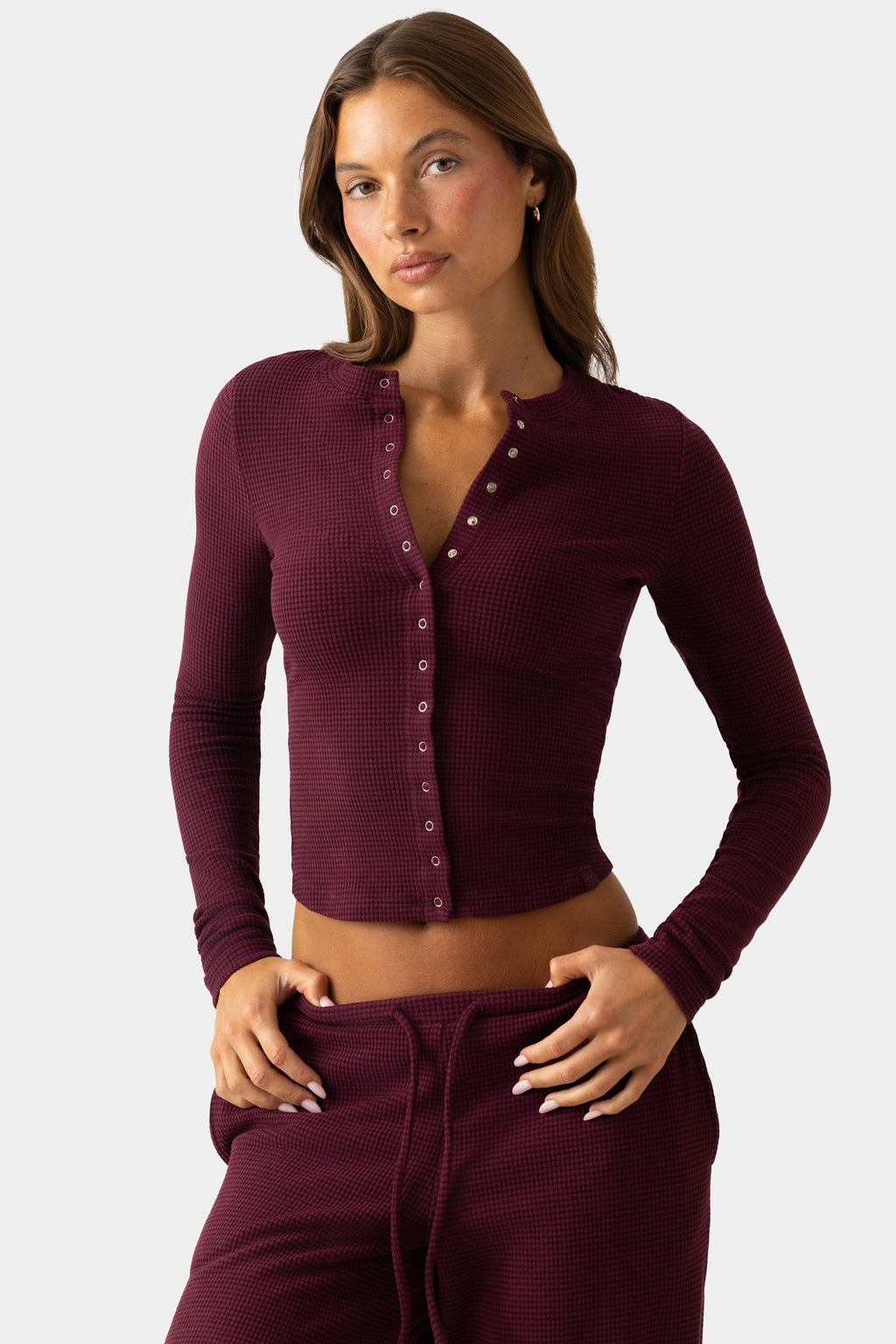 Chic Ribbed Jersey Crewneck Cardigan in Plum