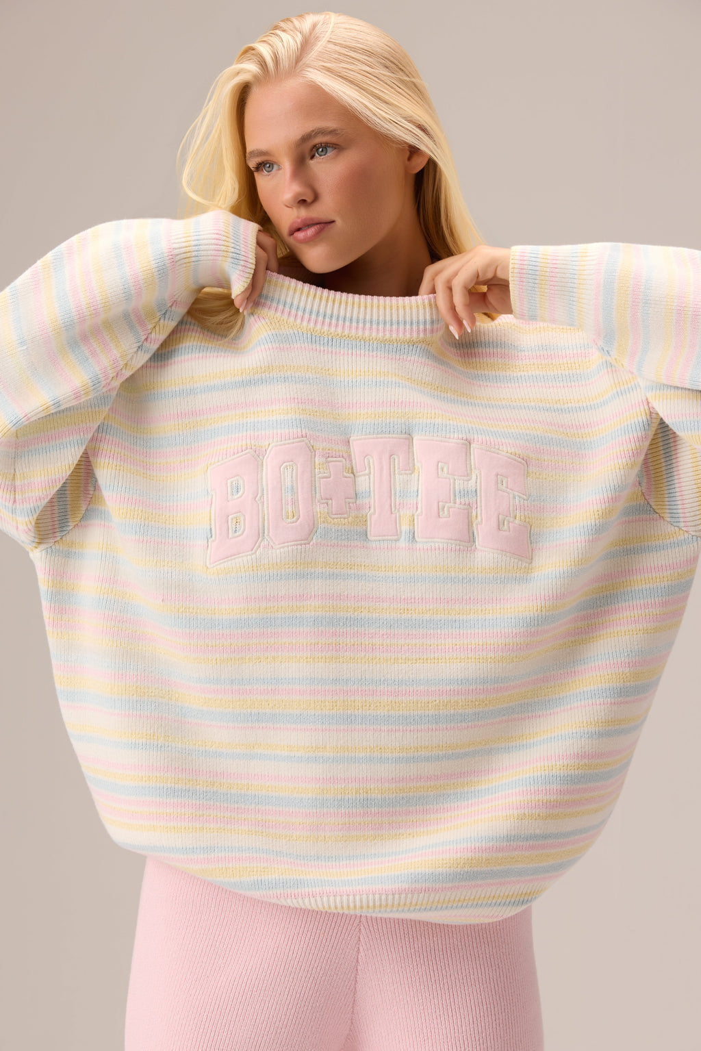 Chic Ribbed Knit Oversized Jumper in Confetti Stripe