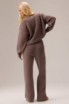 Chic Ribbed Knit Wide-Leg Joggers in Chestnut