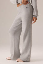 Chic Ribbed Knit Wide-Leg Joggers in Pebble