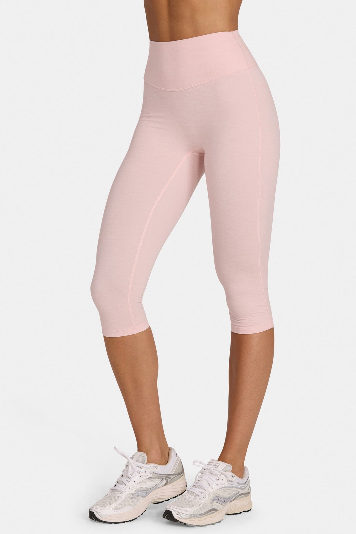 Chic Soft Active Capri Leggings in Blush Marl