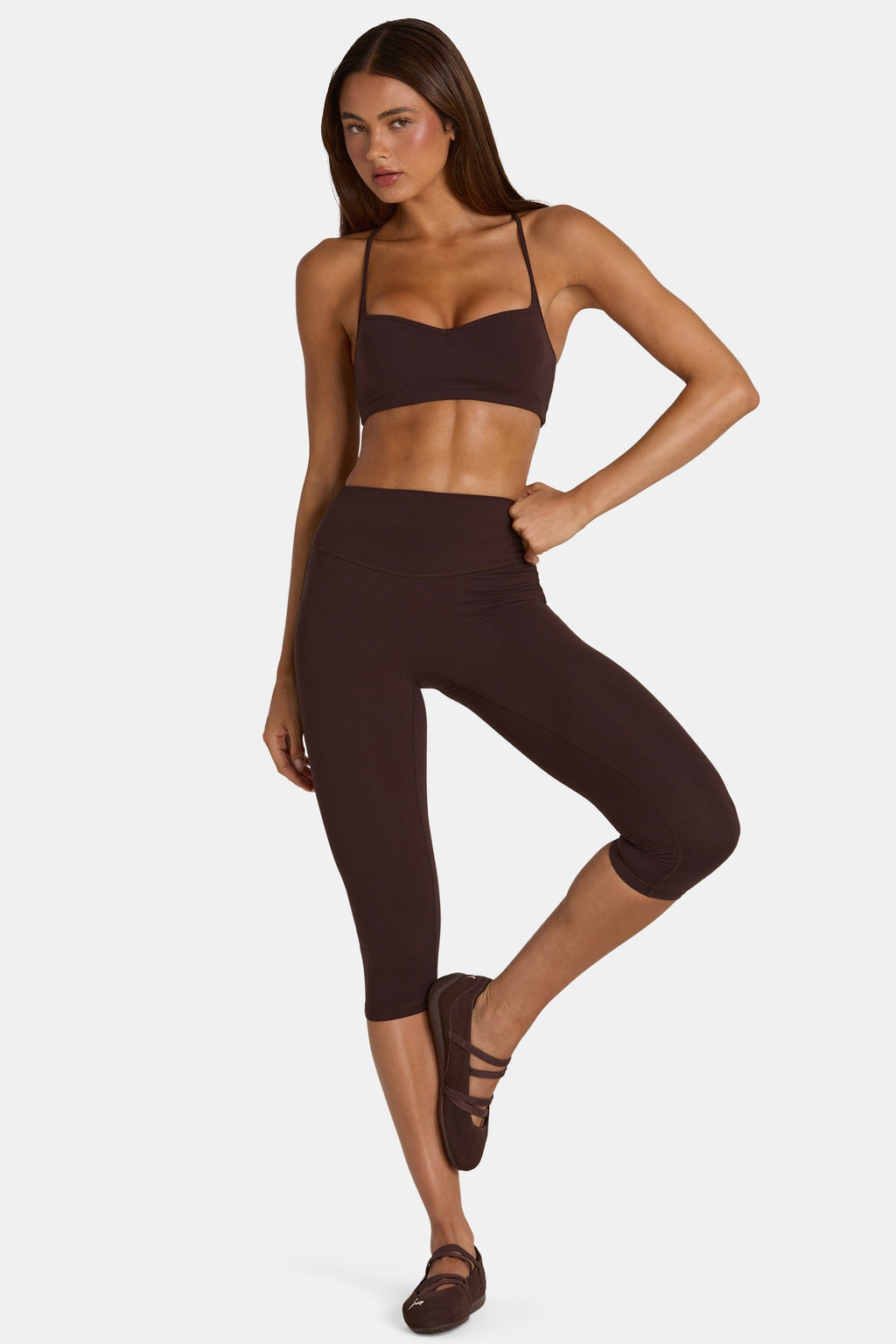 Chic Soft Active Capri Leggings in Espresso