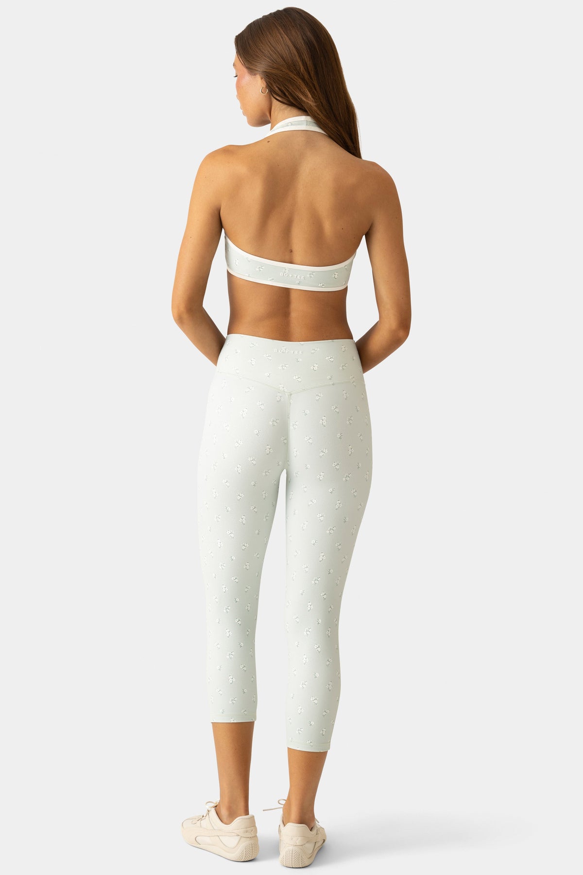 Chic Soft Active Capri Leggings in Matcha Meadow