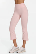 Chic Soft Active Flared Capri Leggings in Blush Marl