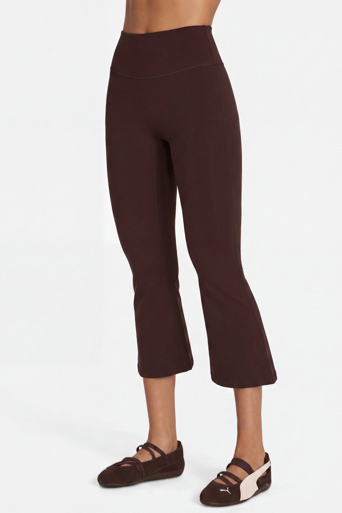 Chic Soft Active Flared Capri Leggings in Espresso