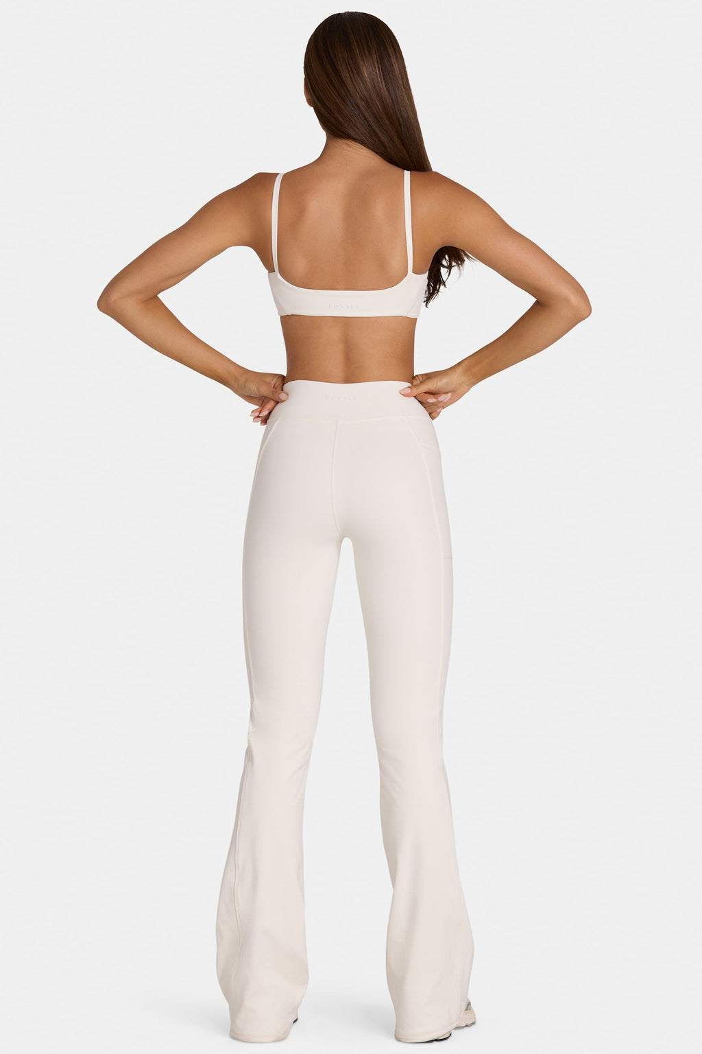 Chic Soft Active V-Waist Flared Leggings in Coconut