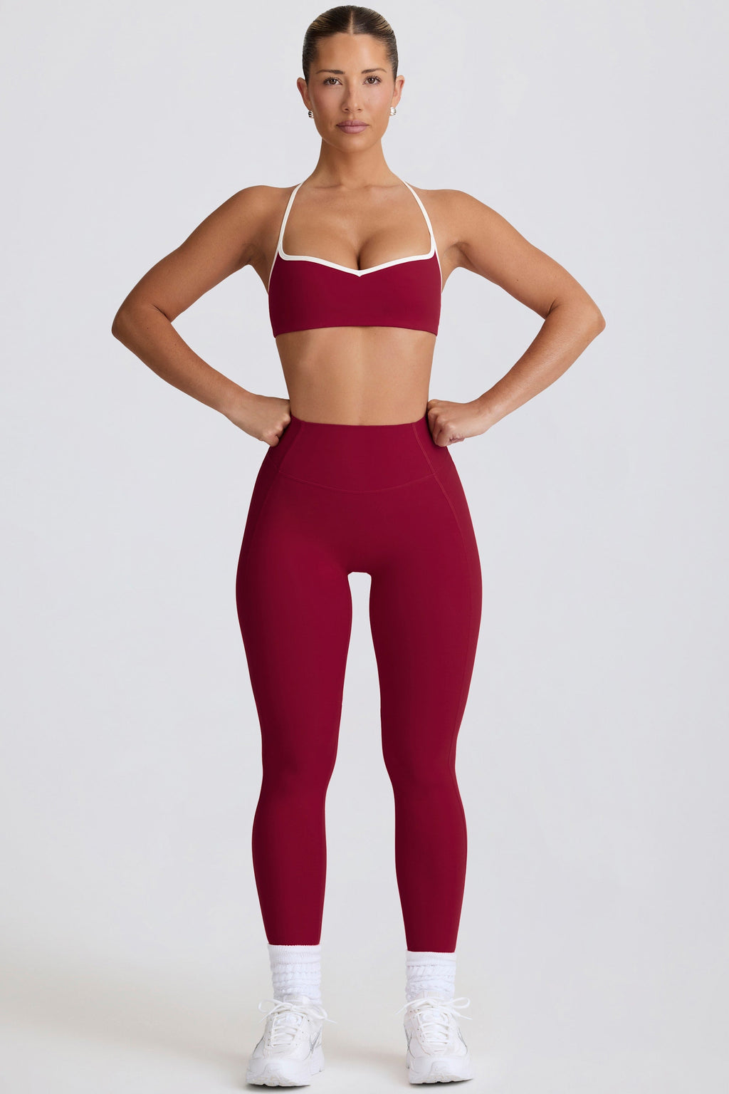 Chic Soft Active Mid-Rise Leggings in Cherry