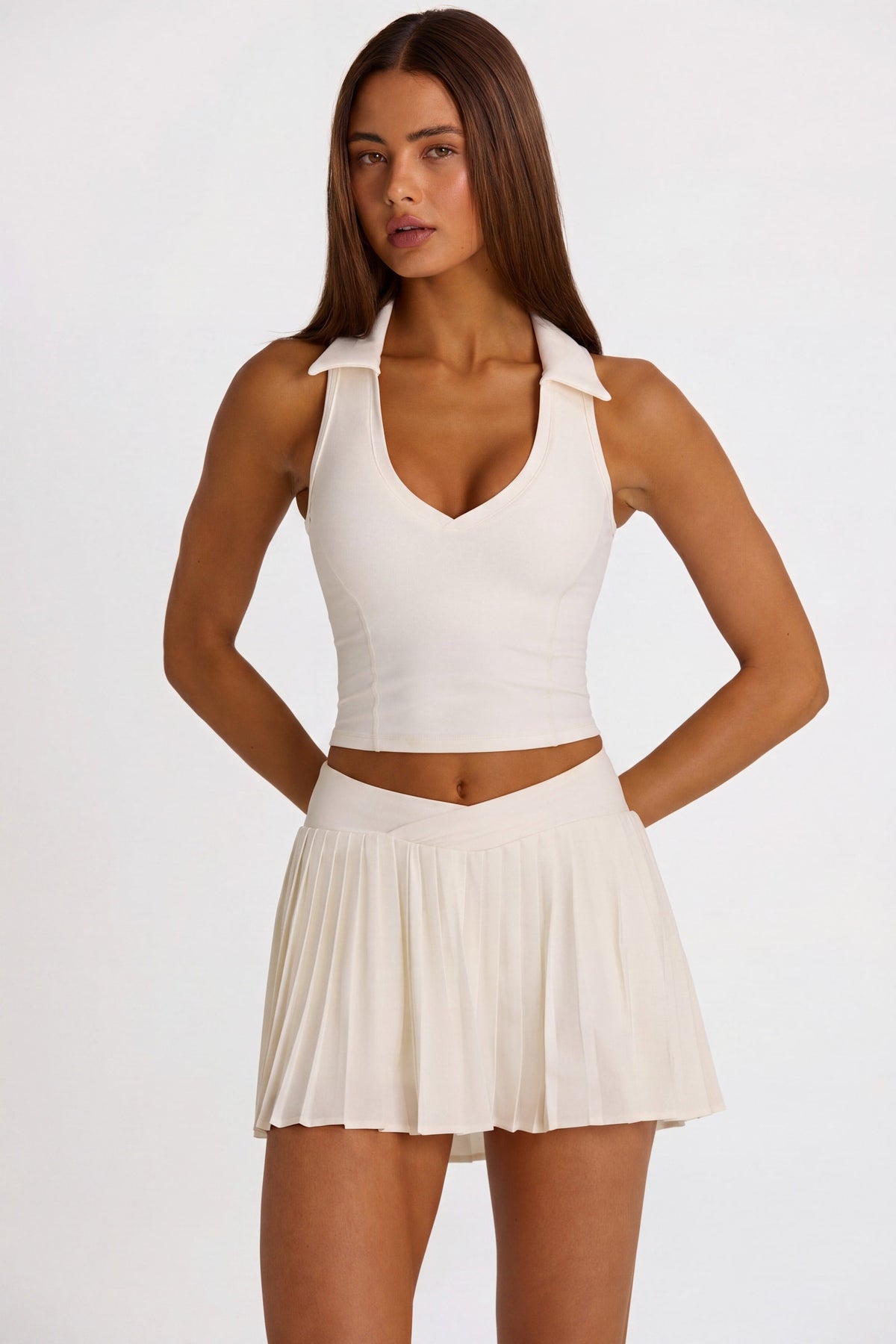 Chic Soft Active Polo Crop Top in Coconut