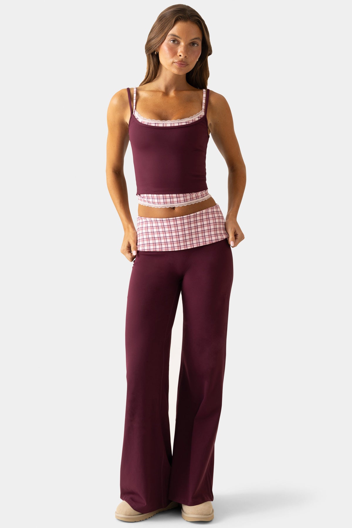 Chic Soft Active Wide-Leg Trousers in Plum