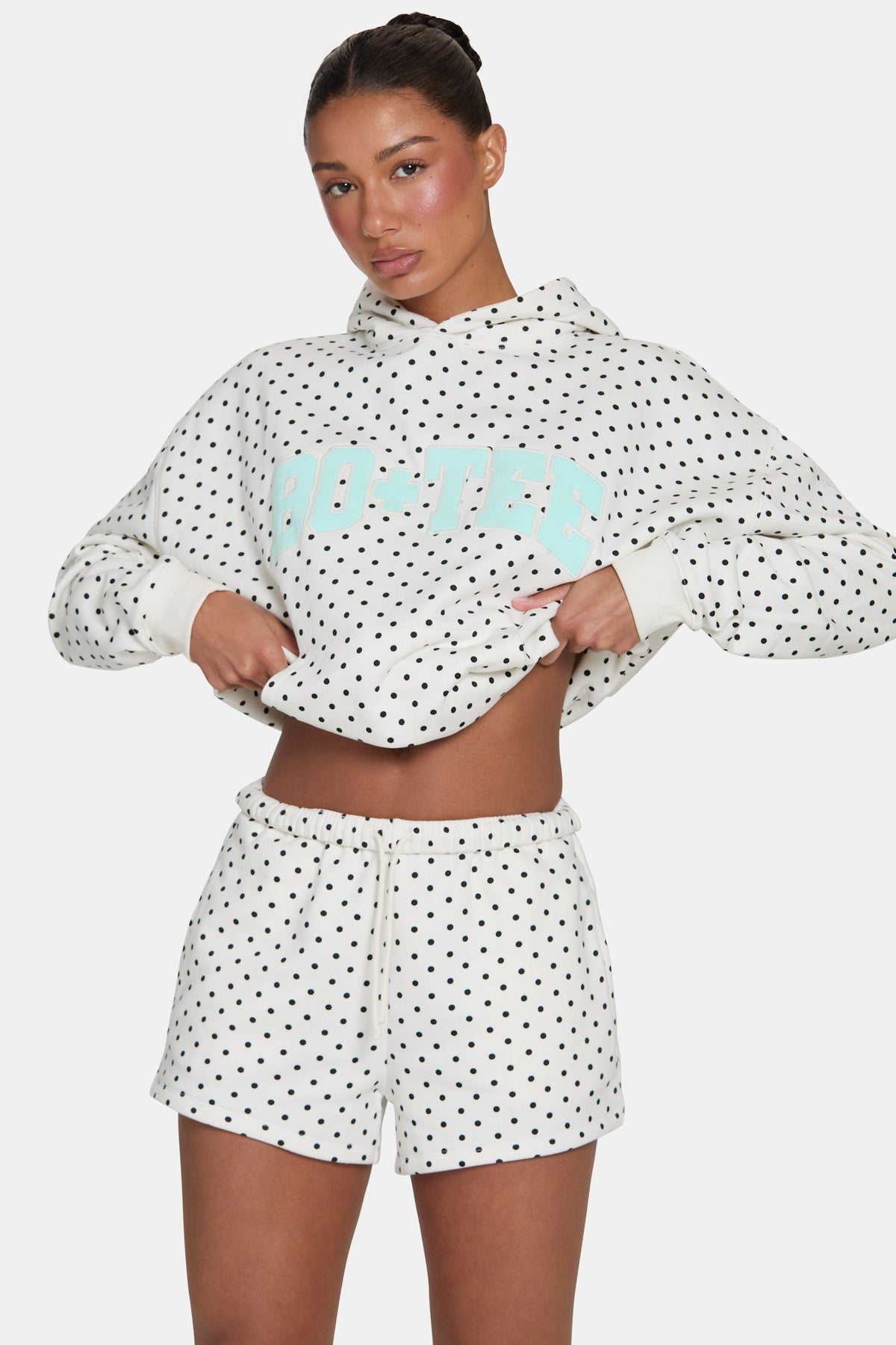 Chic Sweat Shorts in Coconut Polka Dot