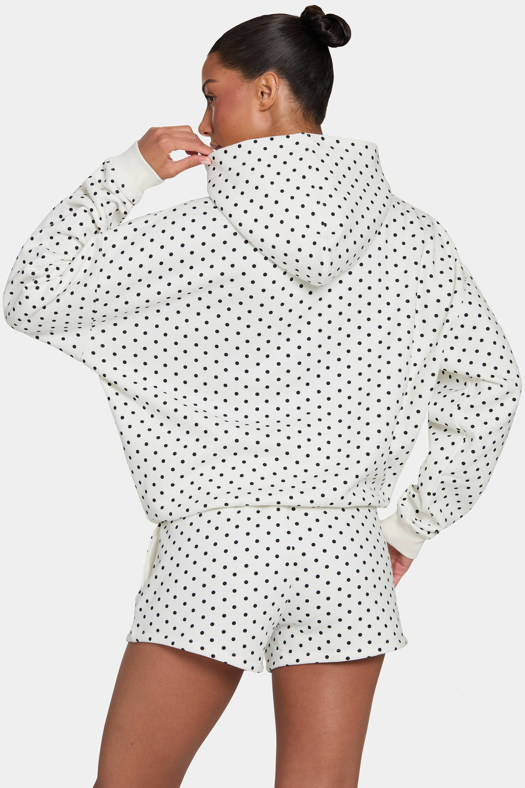 Chic Sweat Shorts in Coconut Polka Dot