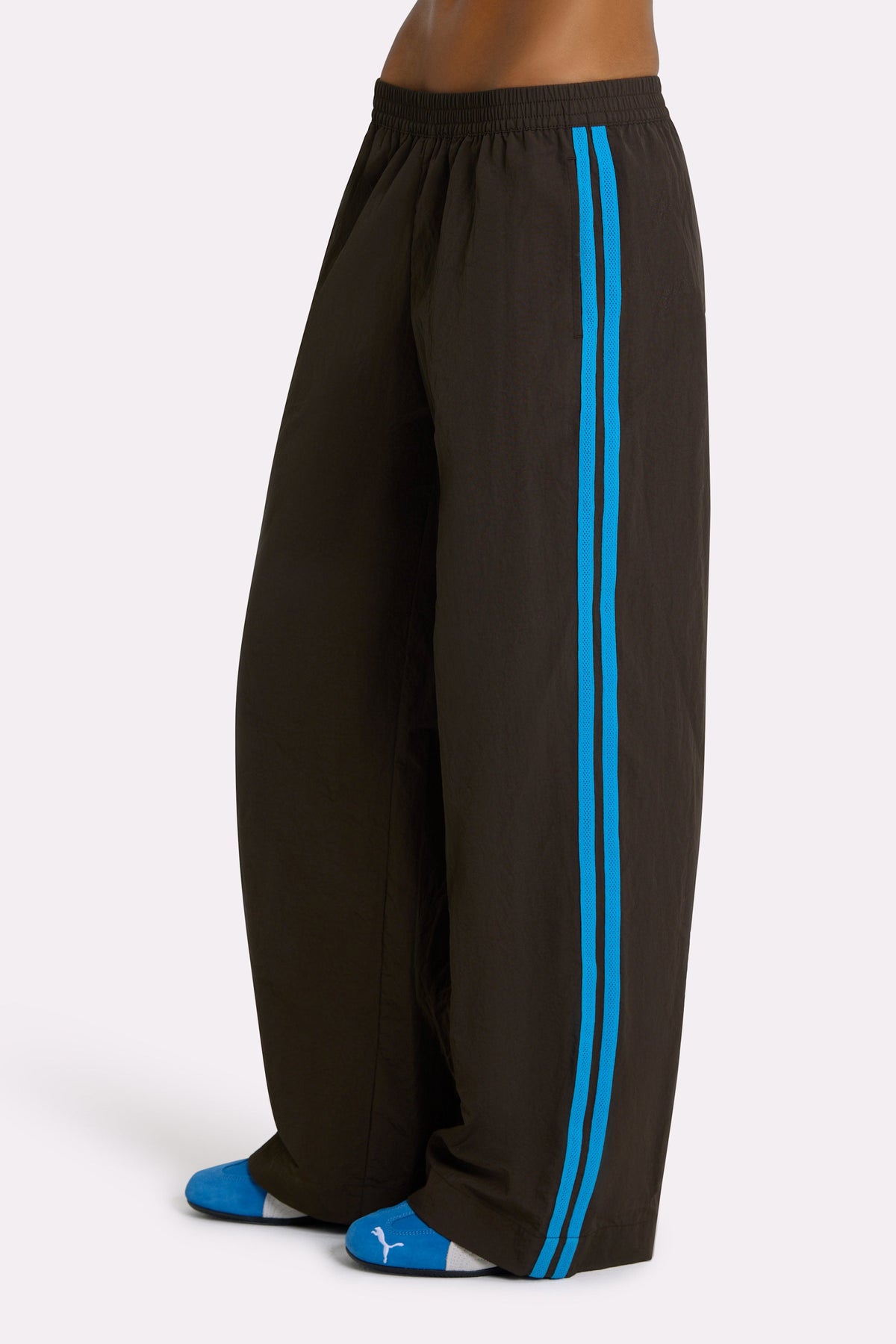 Chic Woven Track Pants in Truffle